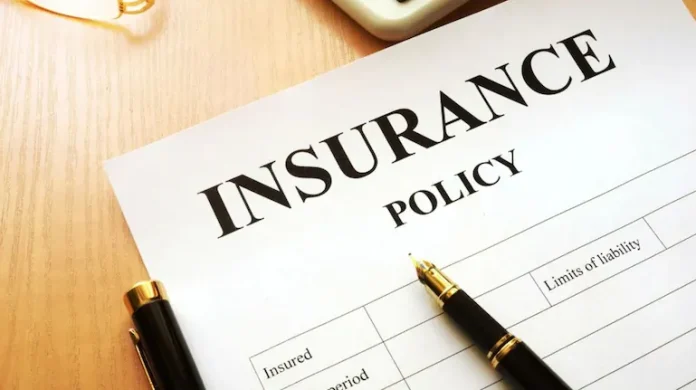 Health Insurance : What are the benefits of health insurance, what things should be kept in mind before taking a policy?